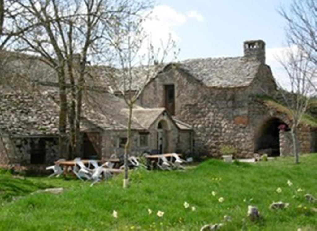 Ferme Auberge La Tindelle La Cresse Exterior photo